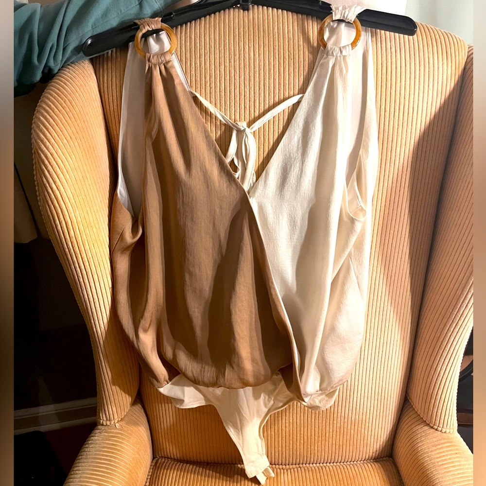 Beige/cream leotard